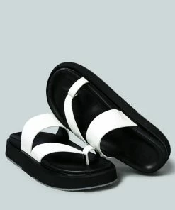 Rag & Co X BULLOCK Slip-On Leather Sandal In White Flats