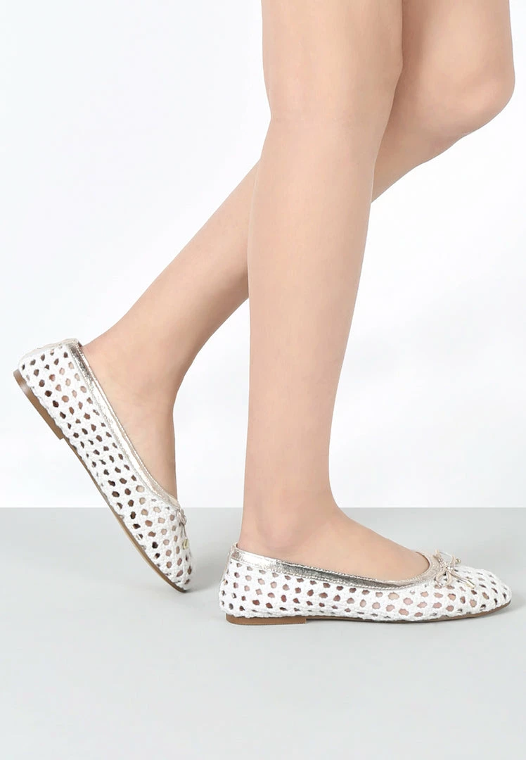 Rag & Co Brionna White Cotton Mesh Flat Ballerinas Loafers & Ballerinas 9 Rag & Co Brionna White Cotton Mesh Flat Ballerinas Loafers & Ballerinas