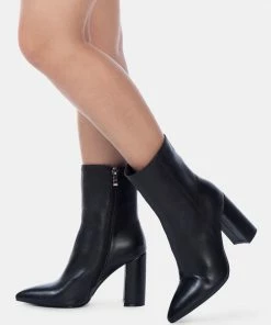 Rag & Co MARGEN Ankle High Pointed Toe Block Heeled Boot In Black 16 Rag & Co MARGEN Ankle High Pointed Toe Block Heeled Boot In Black