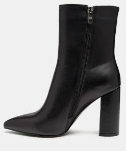 Rag & Co MARGEN Ankle High Pointed Toe Block Heeled Boot In Black 13 Rag & Co MARGEN Ankle High Pointed Toe Block Heeled Boot In Black