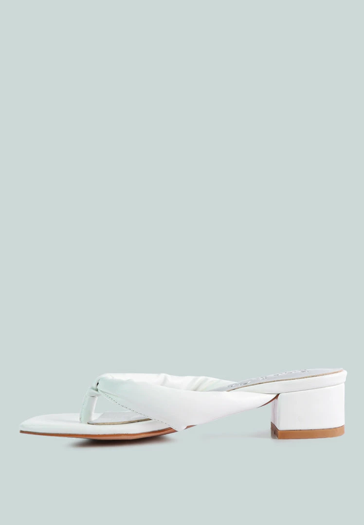 Rag & Co MEMESTAR White Low Heel Thong Sandals 6 Rag & Co MEMESTAR White Low Heel Thong Sandals