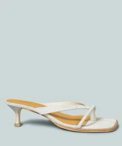Rag & Co X Sandals WINSLET Heeled Thong Sandal In Beige