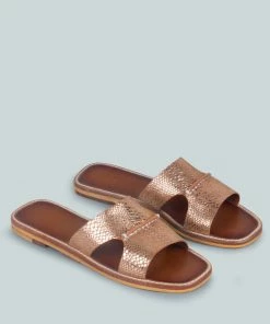 Rag & Co X WOODLEY Slip On Leather Flats In Natural Snake